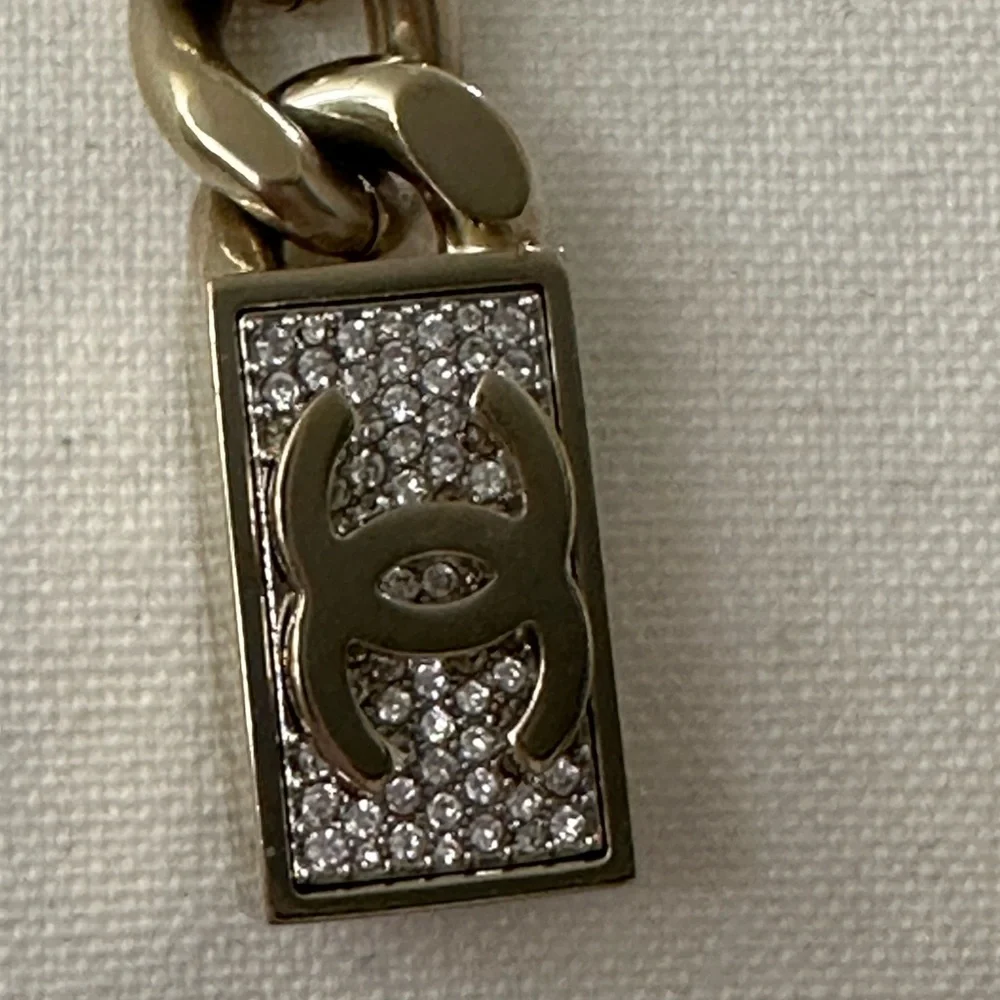 Chanel necklace gold color & Strauss CC Bolero NWT, Full Set - Picture 16 of 16